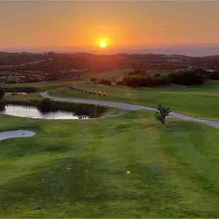 Ocean, Surf, Golf Private With Pool Near Lagoon Vakantiehuis *